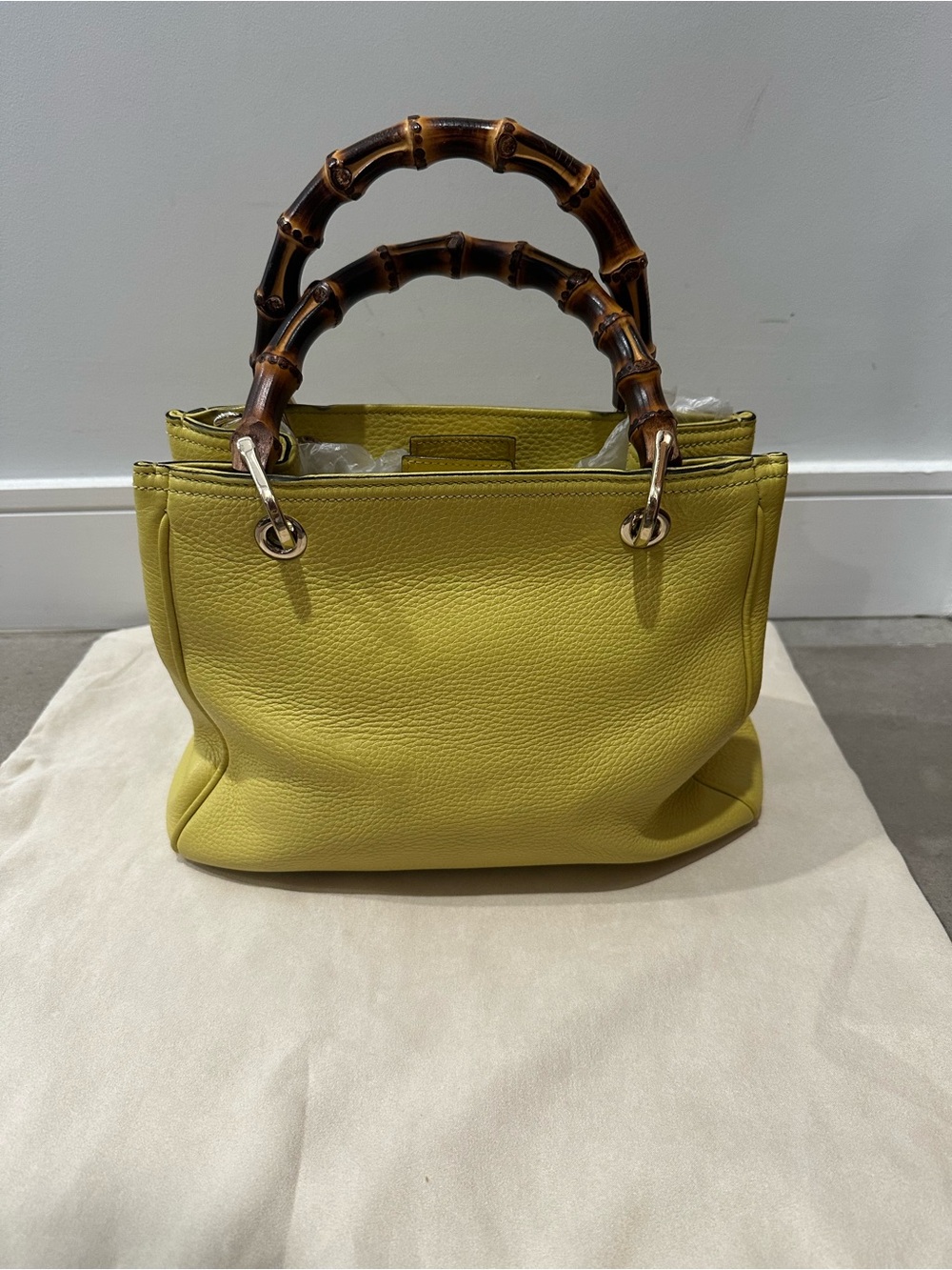 Gucci Yellow Leather Satchel Bamboo Handles Vintage w/ shoulder/cross strap - Picture 14 of 15